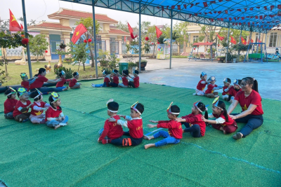 HOẠT ĐỘNG PHÁT TRIỂN VẬN ĐỘNG CỦA LỚP 4 TUỔI A