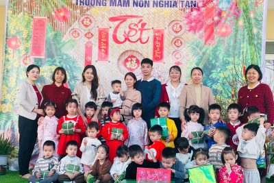 HOẠT ĐỘNG TRẢI NGHIỆM GÓI BÁNH CHƯNG CỦA LỚP 4 TUỔI A